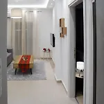 Modern Penthouse Skg アパート