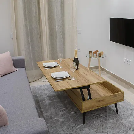 아파트 Modern Penthouse Skg