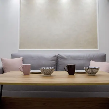 아파트 Modern Penthouse Skg