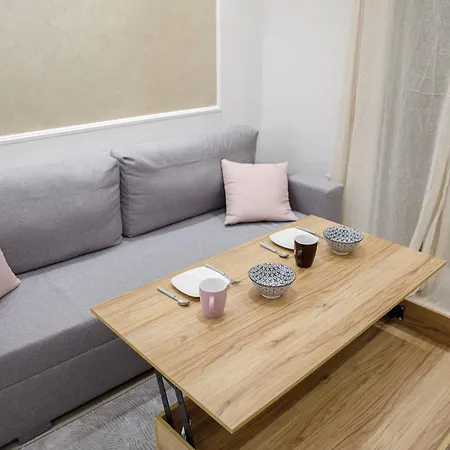 아파트 Modern Penthouse Skg *