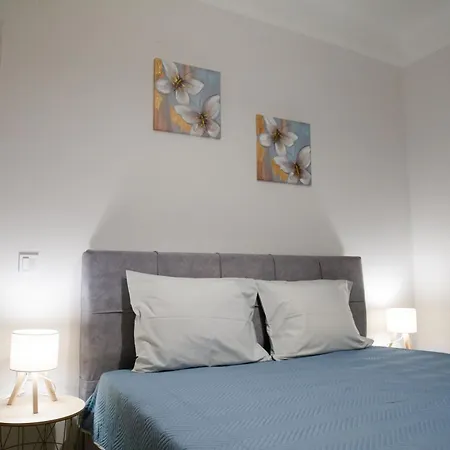 Modern Penthouse Skg