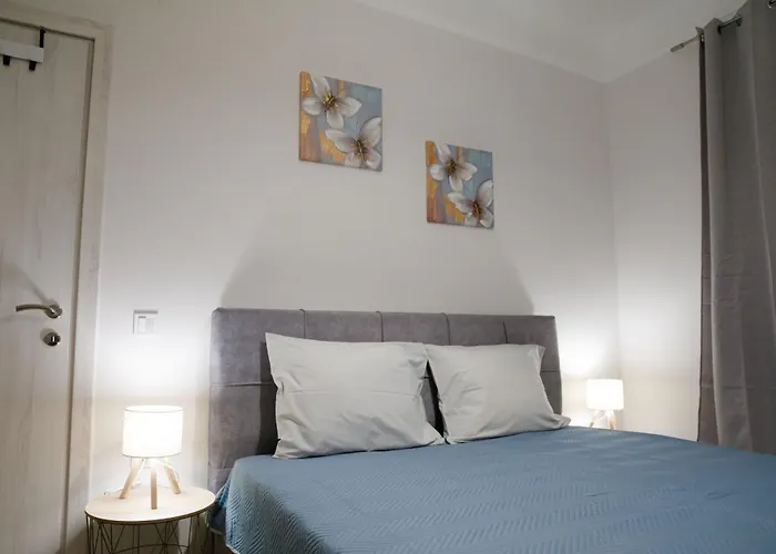 Modern Penthouse Skg